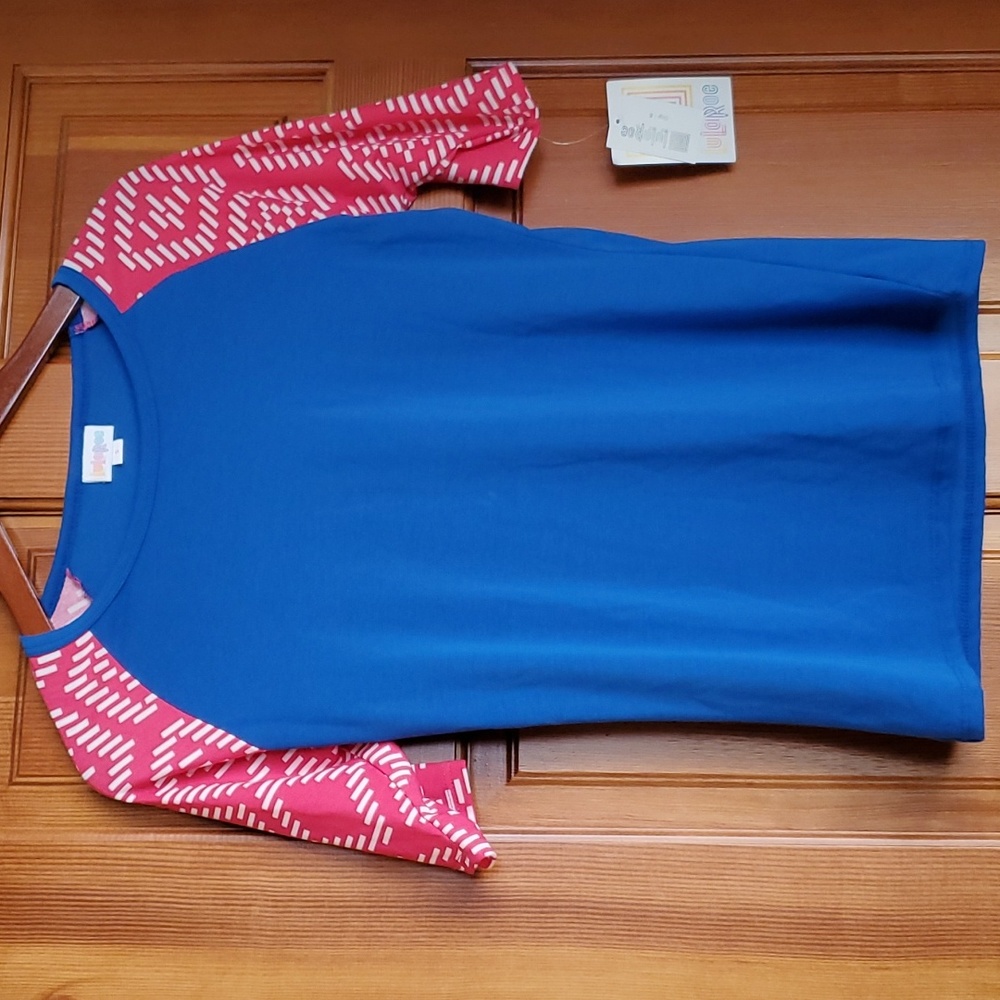 Lularoe Gigi Tee